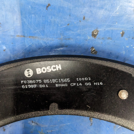 Bosch QuietCast Premium BC1565 Disc Brake Pad Set Rear