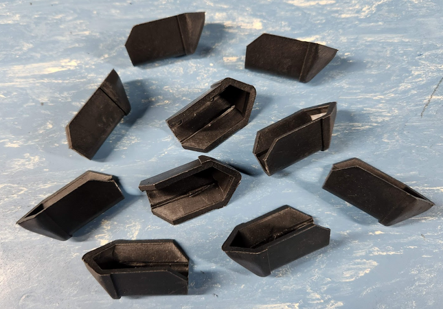 10 PCS - 1265891 Plug Fluted Outer Side Panel Rub Rail Blue Bird Wanderlodge A3FE TCFE - getexcess