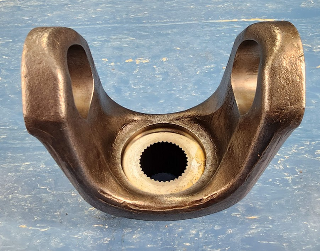CDT-1710-4-6321-DVL Driveline End Yoke Replaces 1614893