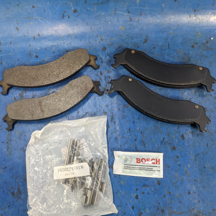 Bosch QuietCast Premium BE655H Disc Brake Pad Set Front