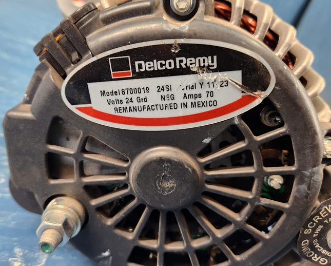 8700019 Genuine Delco 24SI 24V 70A Alternator Remanufactured
