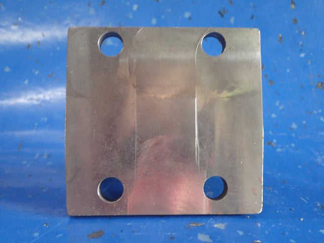 Bluebird Bracket Casting Bellhousing Engine CAT 3126 LH HDRE 1930361