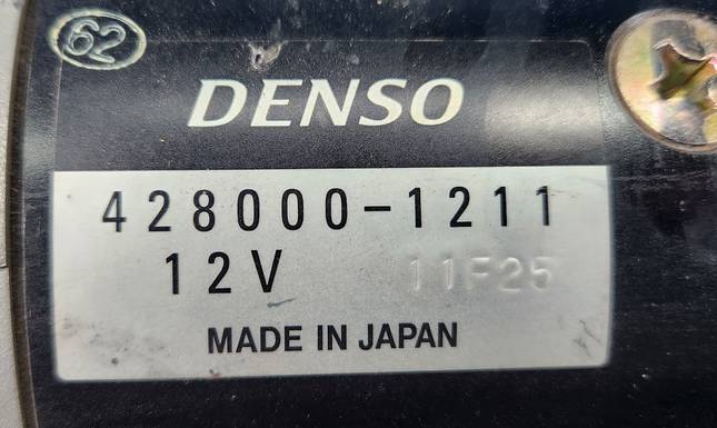 Genuine Denso 12V Starter 428000-1211 fits Kenworth T600 Cat C12 1997-2005