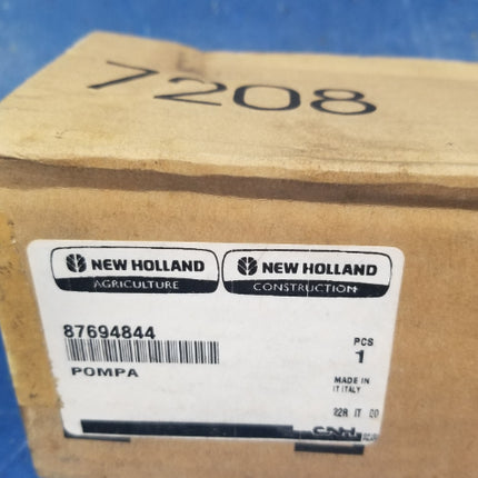 CNH New Holland Tractor Parts Pump 87694844