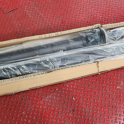 Rear Drive Shaft 3 Piece 2007-2018 Dodge Freightliner Mercedes Sprinter 2500 3500