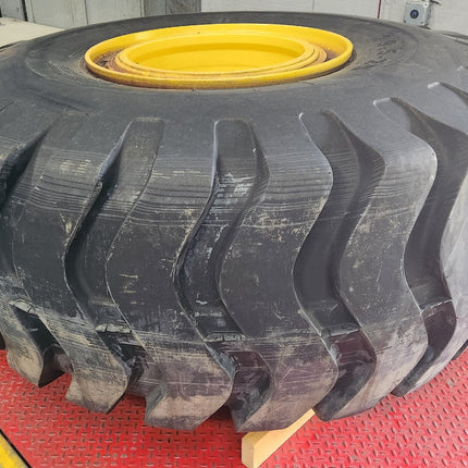 29.5-25 Tire Lift Boss 28PR E-3/L-3 29.5/25 E3 L3 28 Ply Earth Mover Loader