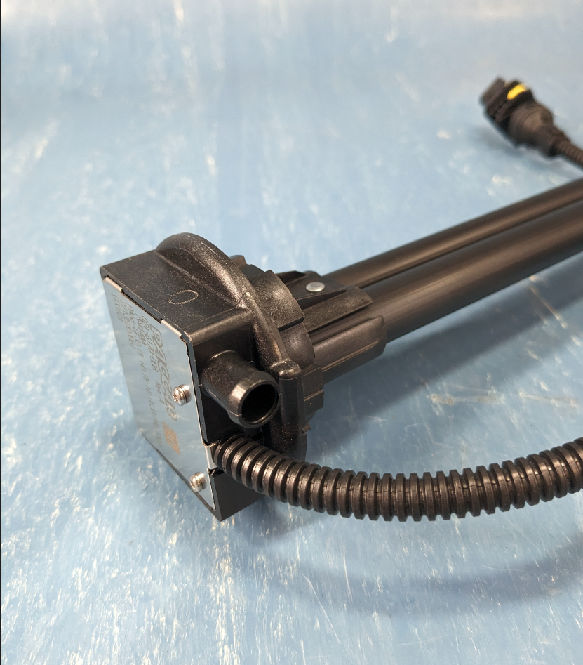 DEF Quality Sensor Brand New Genuine Paccar Kenworth Q21-6170-008K1T ...