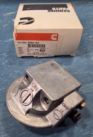 Cummins Genuine Part 3061973 3062154 Corrosion Resistor Head NOS OEM Part