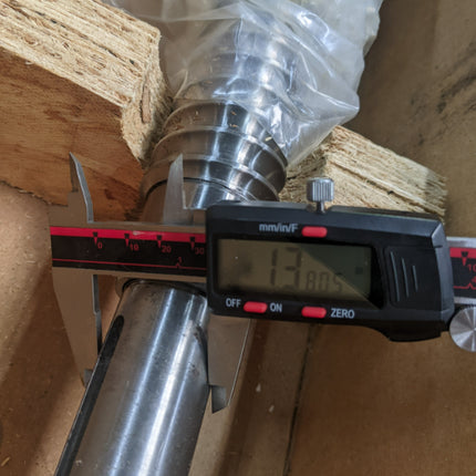 49" Kearney & Trecker 2200 Series Mill Ball Screw Assembly ZM125505