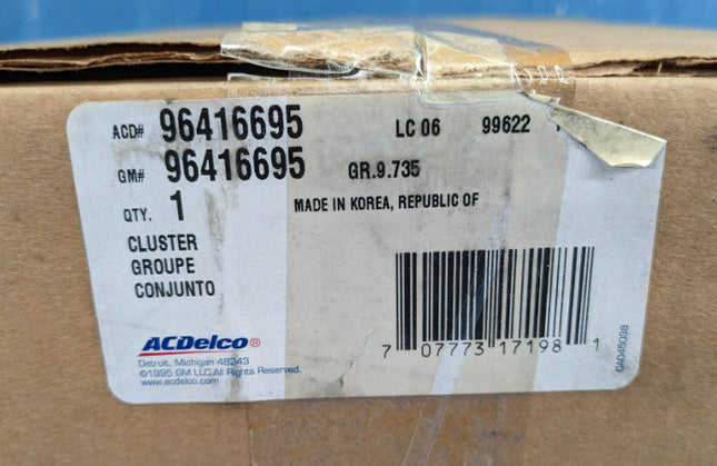 GM 96416695 Instrument Panel Gage Gauge Speedometer Cluster 2005 Chevy Aveo
