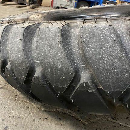 Titan Tubeless Tire 16.00-25 6NDU65 DK-22284-1