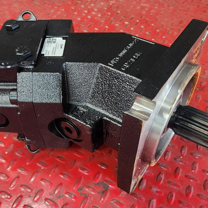 H1F110A Danfoss Bent Axis Hydraulic Motor 83139455