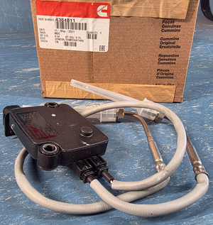 Genuine Cummins Exhaust Gas Temperature Sensor 4384811