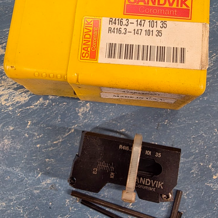 R416.3-147 101 35 Sandvik Coromant DuoBore Trubore Insert Cartridge Slide
