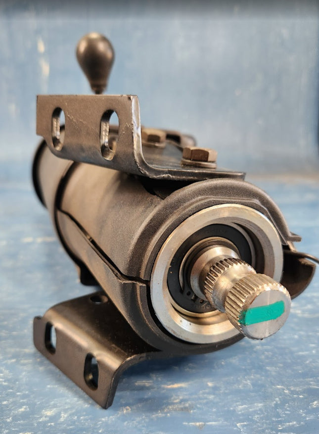 Blue Bird L4RE Transit Bus 00010839 Steering Column Assy Tilt Telescoping Face Mounting Bracket