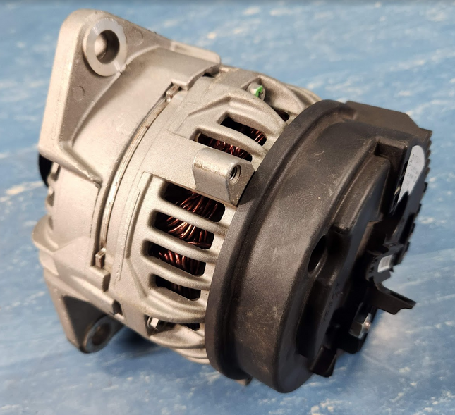 Genuine Bosch Mercedes Benz A 013 154 78 02 Alternator for Unitog U400 4.3L Diesel 2000-2003 - getexcess
