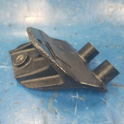 Mazda Tribute Engine Mount Bracket #1 Engine EC02-39-010A