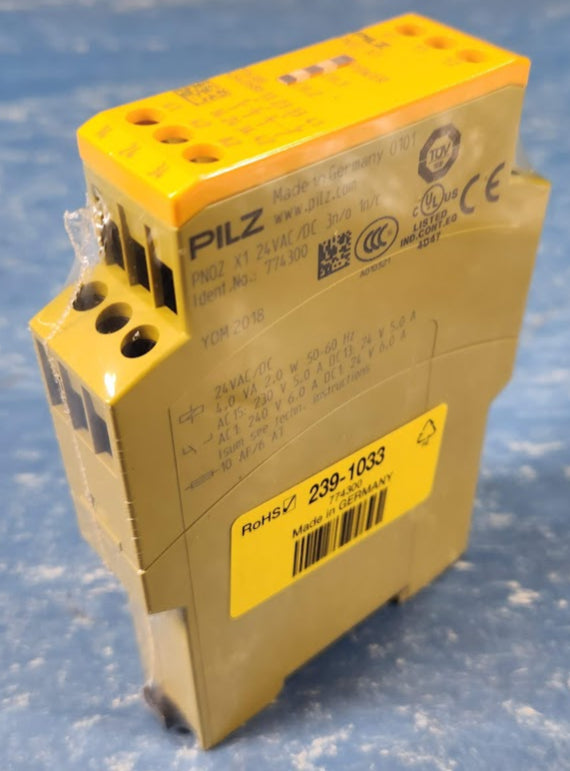 Pilz 239-1033 774300 X PNOZ X1 1 Auxiliary Contacts Safety Relay 24V ac/dc Single Channel