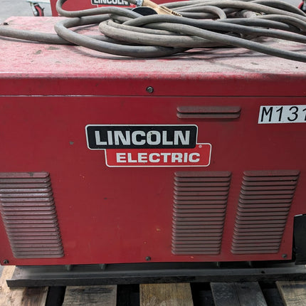 USED Lincoln Electric Invertec V450-PRO Welder with C type clamp