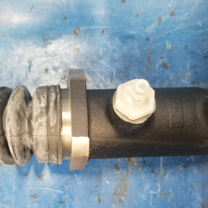 CNH New Holland Tractor Parts Pump 87694844