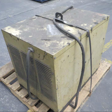 Hobart MEGA-ARC 300 Stick Welder 3 Phase R-300-S - getexcess