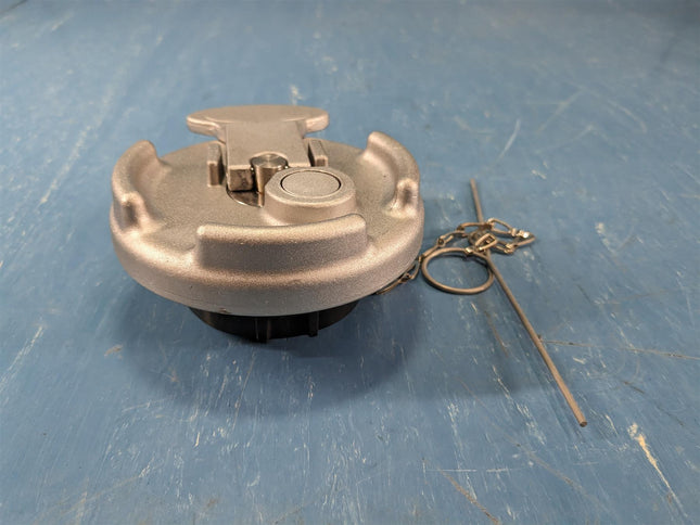 Fuel Tank Cap For Peterbilt 379 S&S Newstar S-20270