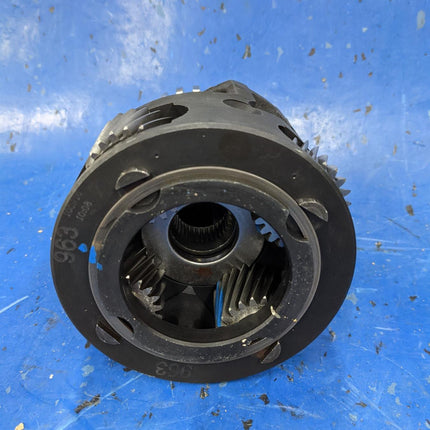2007 Saturn Vue Rear Suspension Differential Assembly GM 19125757