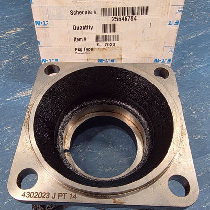 S-7033 Eaton Rear Housing