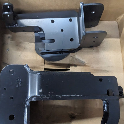 HPS Axle Seat Kit for Bluebird 00049047Hendrickson 64208-001 64208-002