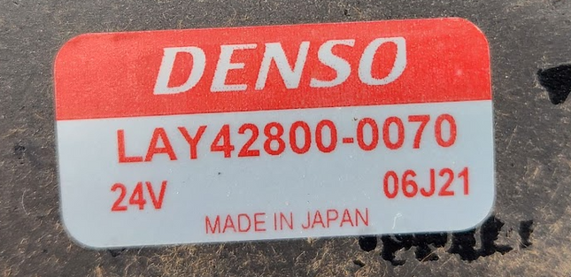 LAY42800-0070 Denso 24V Starter 12T 8kw CW PLGR type - getexcess