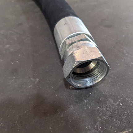 Hose Assembly Flexible Tubing 10921189 Eaton Aeroquip 276614-20-16S34 NOS Military