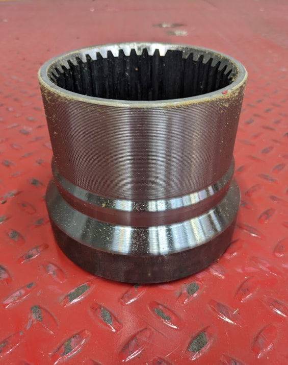 Dana Spicer Commercial Drive Shaft Splined Sleeve 38 Splines 250-55-71-1