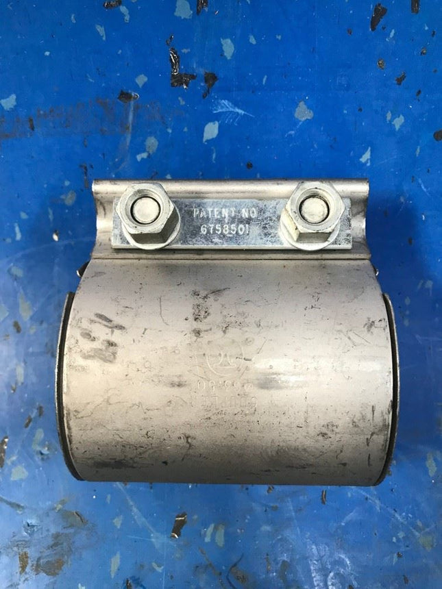 LOT OF (2) Pipe Coupler 6758501 - getexcess