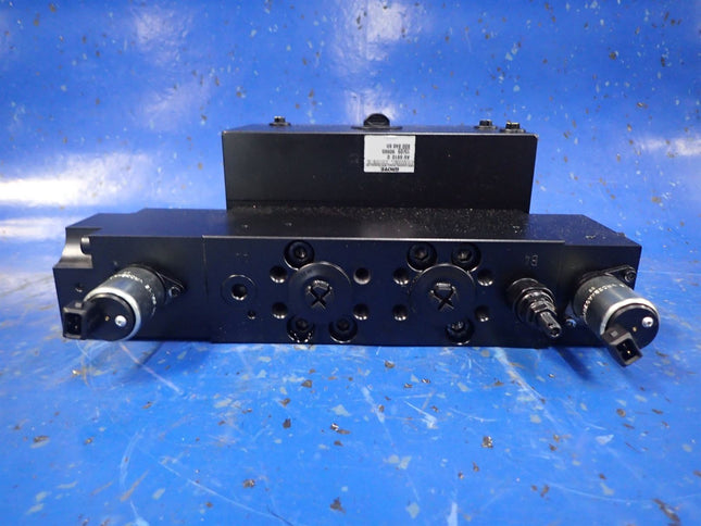 Hydraulic Valve Manitowoc Crane 80084869 - getexcess