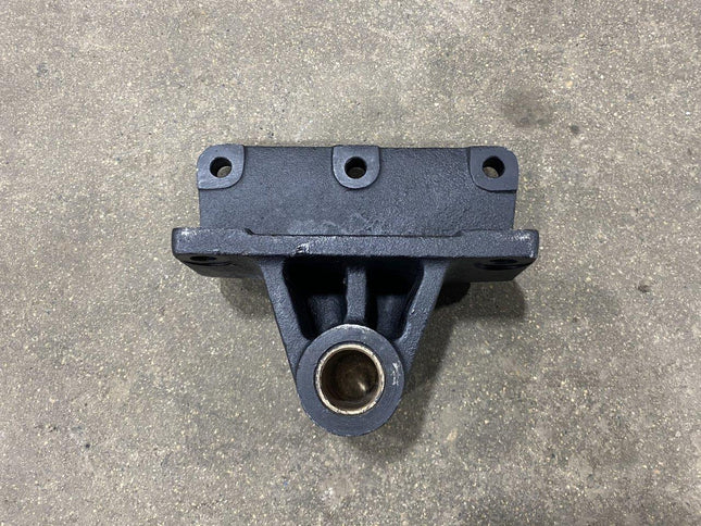 Leaf Shackle Hanger Rear of Front Automann MW16921