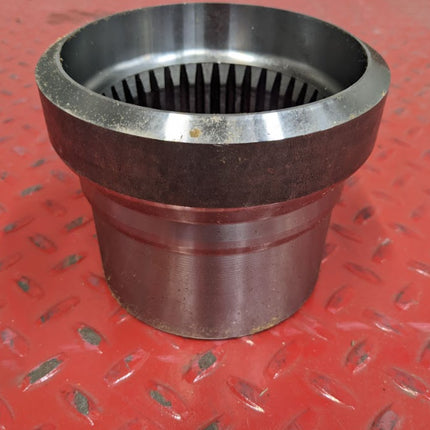 Dana Spicer Commercial Drive Shaft Splined Sleeve 38 Splines 250-55-71-1