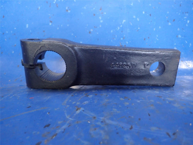 Steering Gear Pitman Arm for Blue Bird 00448250 - getexcess