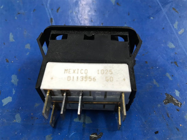 LOT OF (4) Base Rocker Switches Red/Green Light 0113956 - getexcess