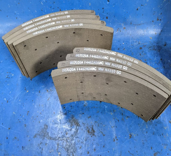 Carlisle Off Highway Brake Lining Set M4462AD MM NAB 10 GG B06920A B07020A