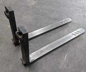 Forklift Forks PAIR 3,000 lbs Lift Truck Class 2 16" 42" long 4" wide USED