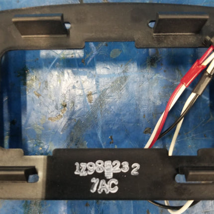 OEM GM AC Delco 17985232 D7017 Steering Wheel Horn Switch Button 88-90 Berreta Corsica