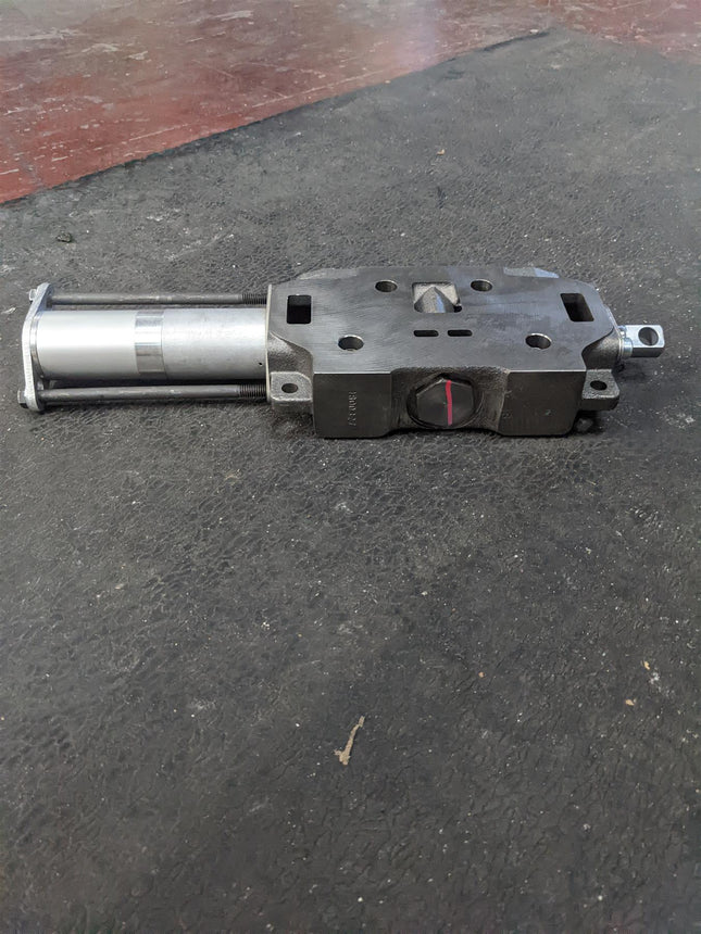 90 Series Valve Work Section Muncie 90VS6D7