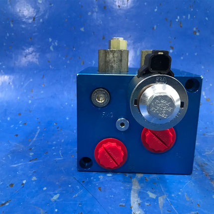 Sauer Danfoss Hydraulic Manifold Fan Drive 2900 PS 11011700 4303712 Coil