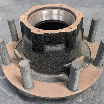 Accuride KIC HUB-00133T Disc Wheel Hub N Spindle 8 Studs UNI M22 x 3.97 ABS