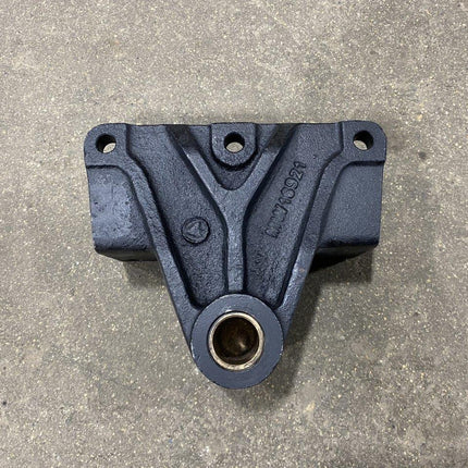 Leaf Shackle Hanger Rear of Front Automann MW16921