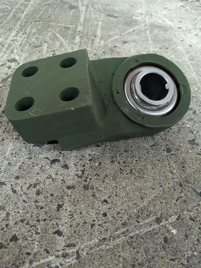 Military NSN Mounting Bracket Double Angle 5340-00-678-4152 NOS 8676202 2530006784152