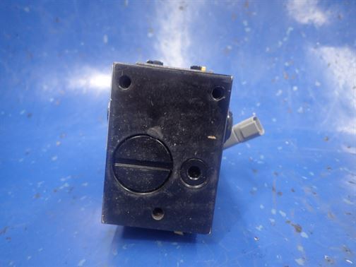 Poclain Valve VB-200-X00-42-00-00A-1500 Grove Manitowoc 80025202 - getexcess