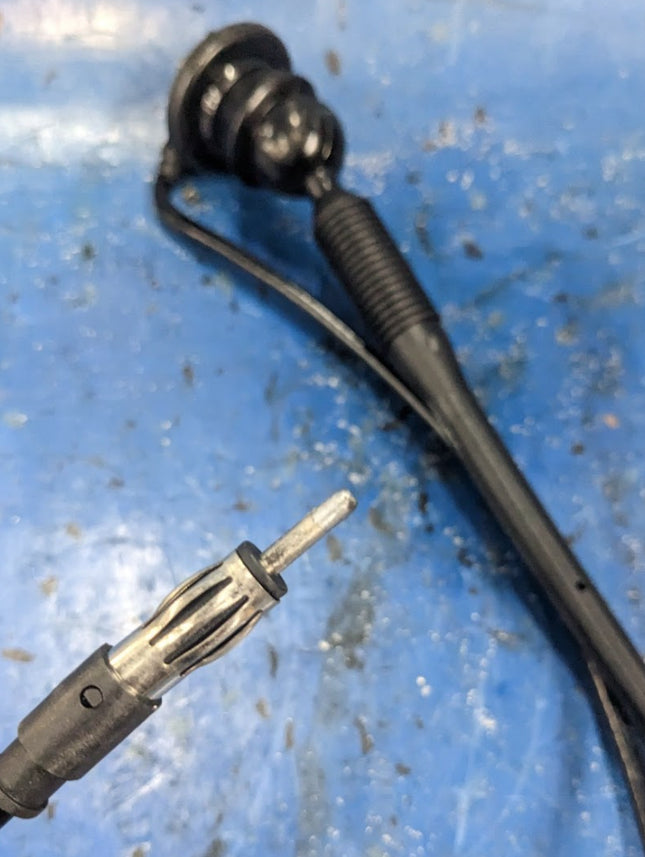 Universal Heavy Duty Antenna 16" Rubber Mast Spring Base 15' Radio AM FM Blue Bird Bus BBCV