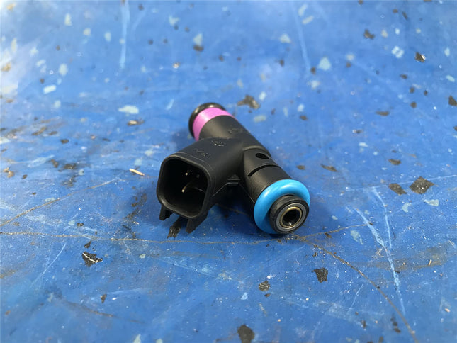 Brand New Fuel Injector 04591657AA D058Z68562 2000 Intrepid Concorde 2.7L