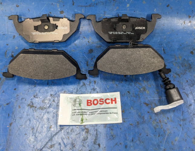 Bosch QuietCast Premium BP768A Disc Brake Pad Set Front